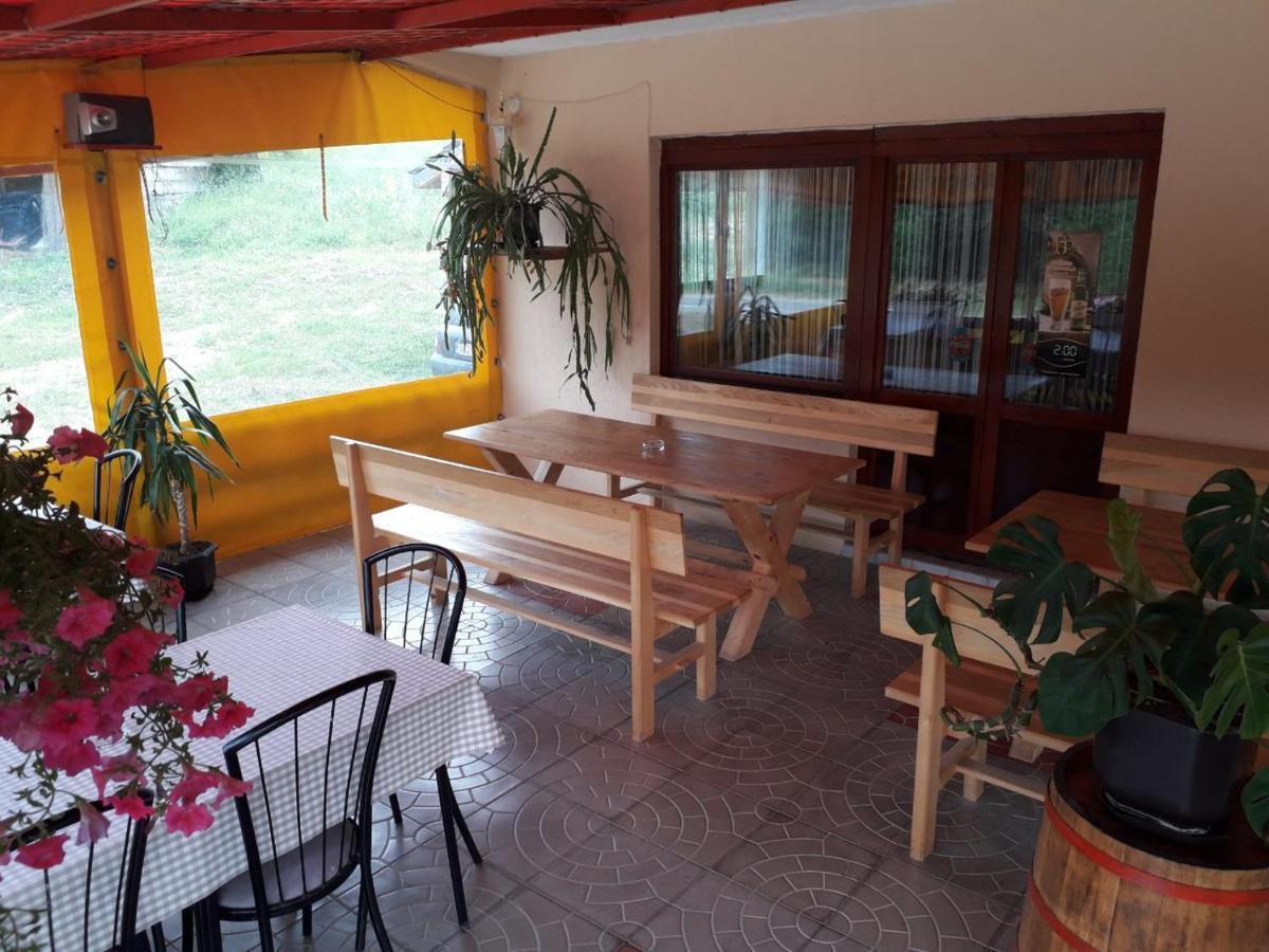 Prenociste Vitas Bed & Breakfast Miljevina Luaran gambar