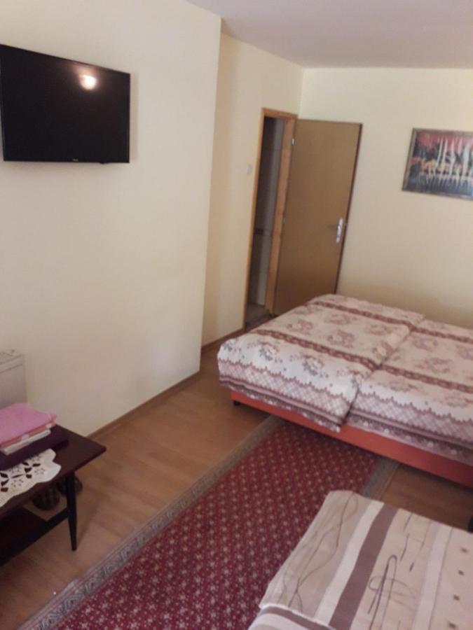 Prenociste Vitas Bed & Breakfast Miljevina Luaran gambar