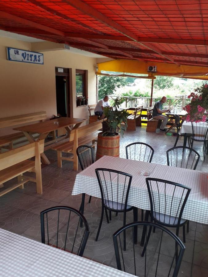 Prenociste Vitas Bed & Breakfast Miljevina Luaran gambar