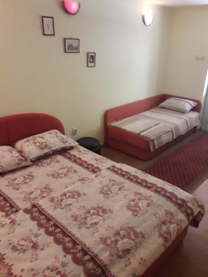 Prenociste Vitas Bed & Breakfast Miljevina Luaran gambar