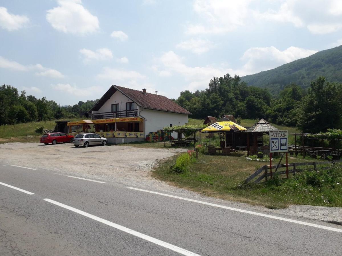 Prenociste Vitas Bed & Breakfast Miljevina Luaran gambar